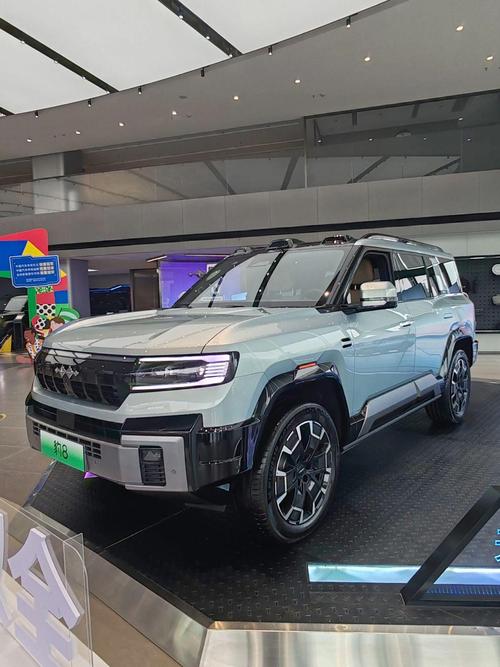 深圳91比亚迪方程豹硬派越野的爆款，英菲尼迪35周年与你共成长